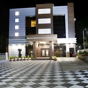 https://rydges-inn.kerala-hotels.net